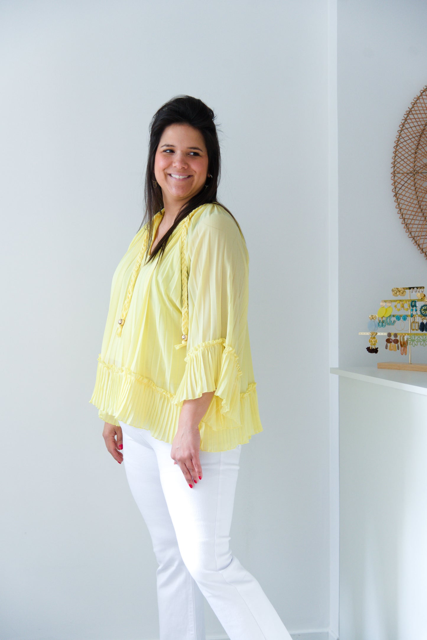 Twirl plissé blouse yellow