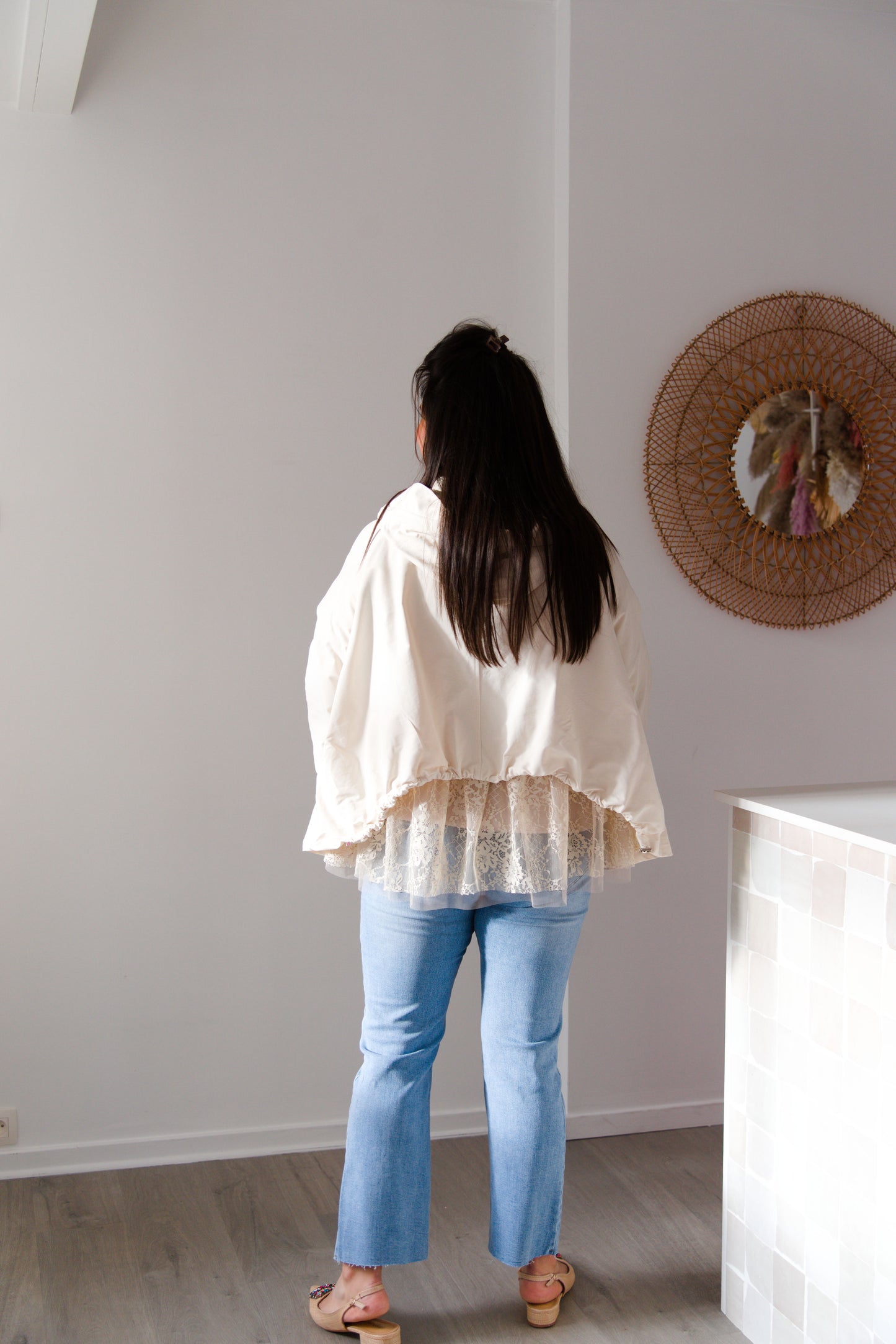 Lace raincoat ivory
