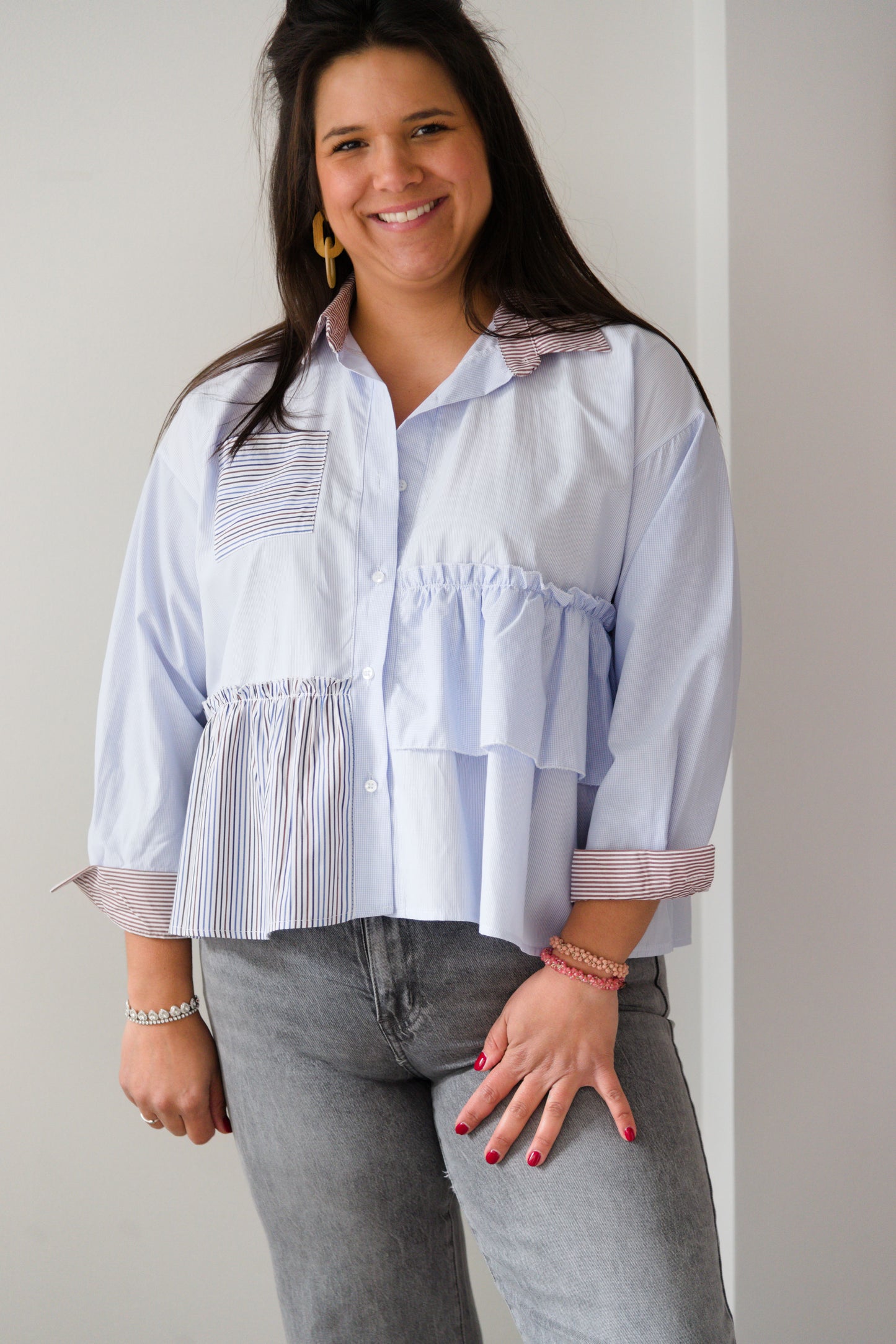 Charming stripes shirt brown