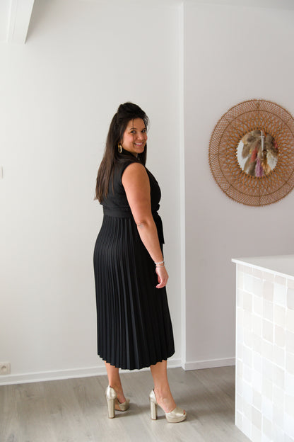 Plissé blazer dress black