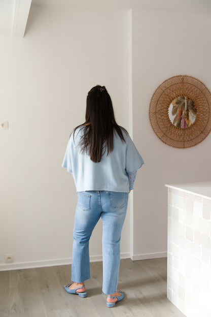 Lace top blue