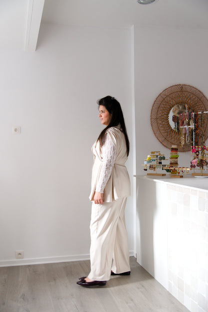 Curve beige tailored pants