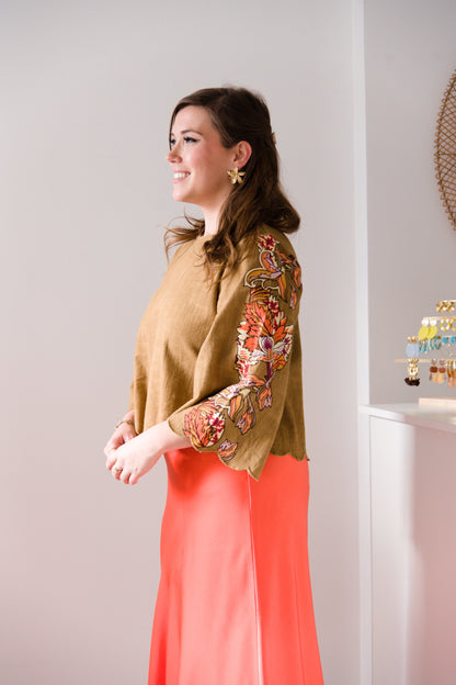 Cognac blouse with orange detailed sleeves